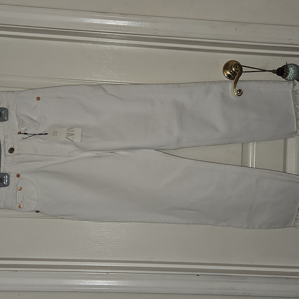 Zara Straight Leg Size 6 NWT White